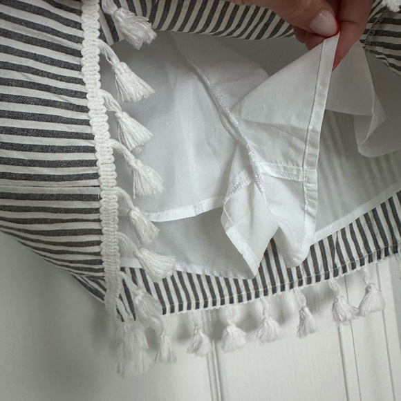 Pink Lily blue + white striped skirt with tassels. Size MED - Picture 5 of 5